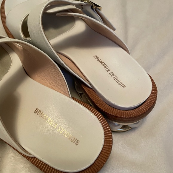 Beautiful Nicholas Kirkwood slip-on Sandals with pearl heel. Made in Italy - Picture 8 of 15